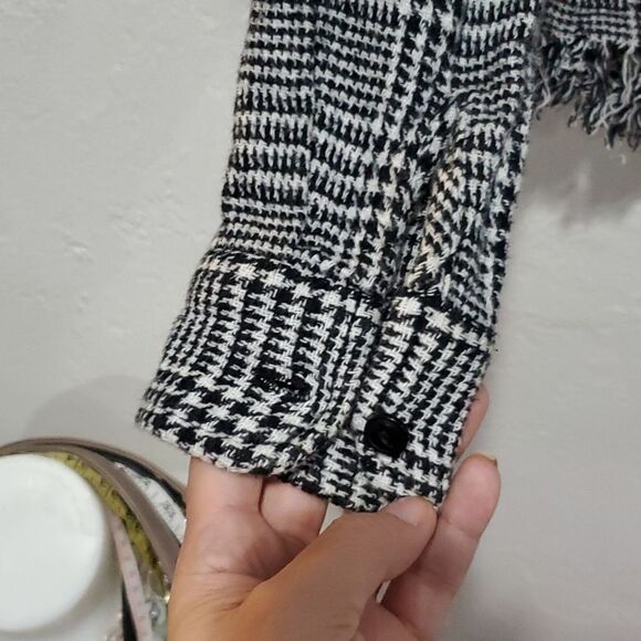 2 Anthropologie Button Down Shirts Current Elliot & Pilco Worn by Sophia Bush - Picture 12 of 16